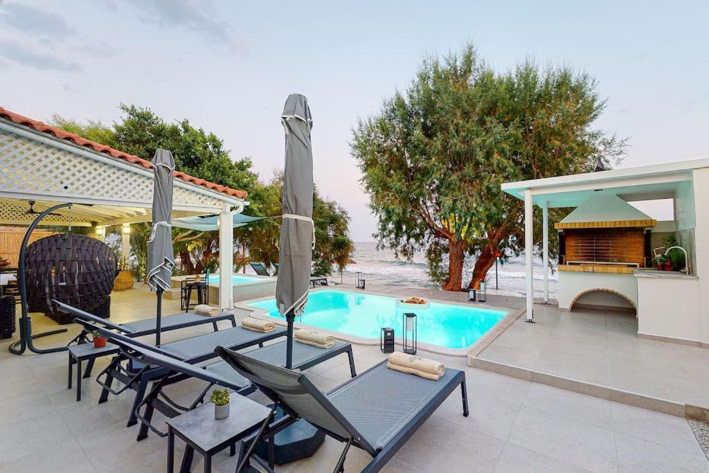 Nikkon Luxury Living Villa Arvi  Buitenkant foto